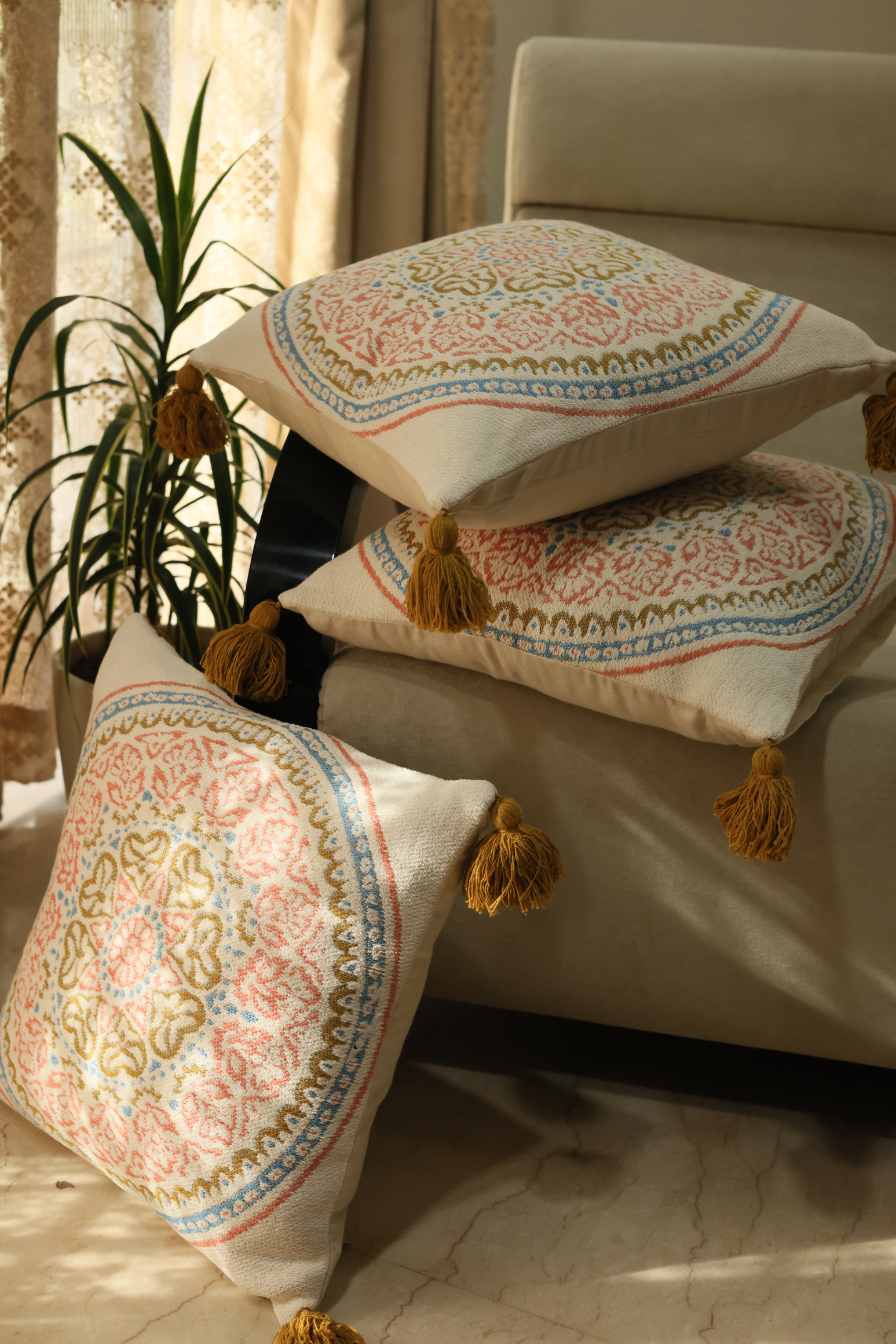 Mandala Jacquard Cushion Cover