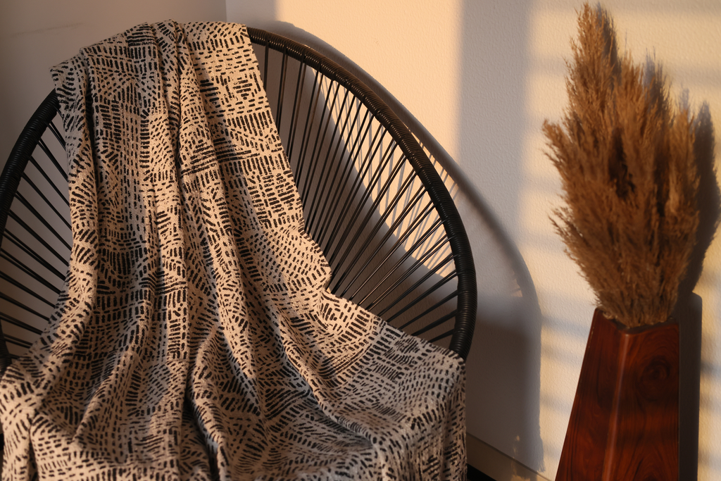 Abstract Pattern Sofa Throw