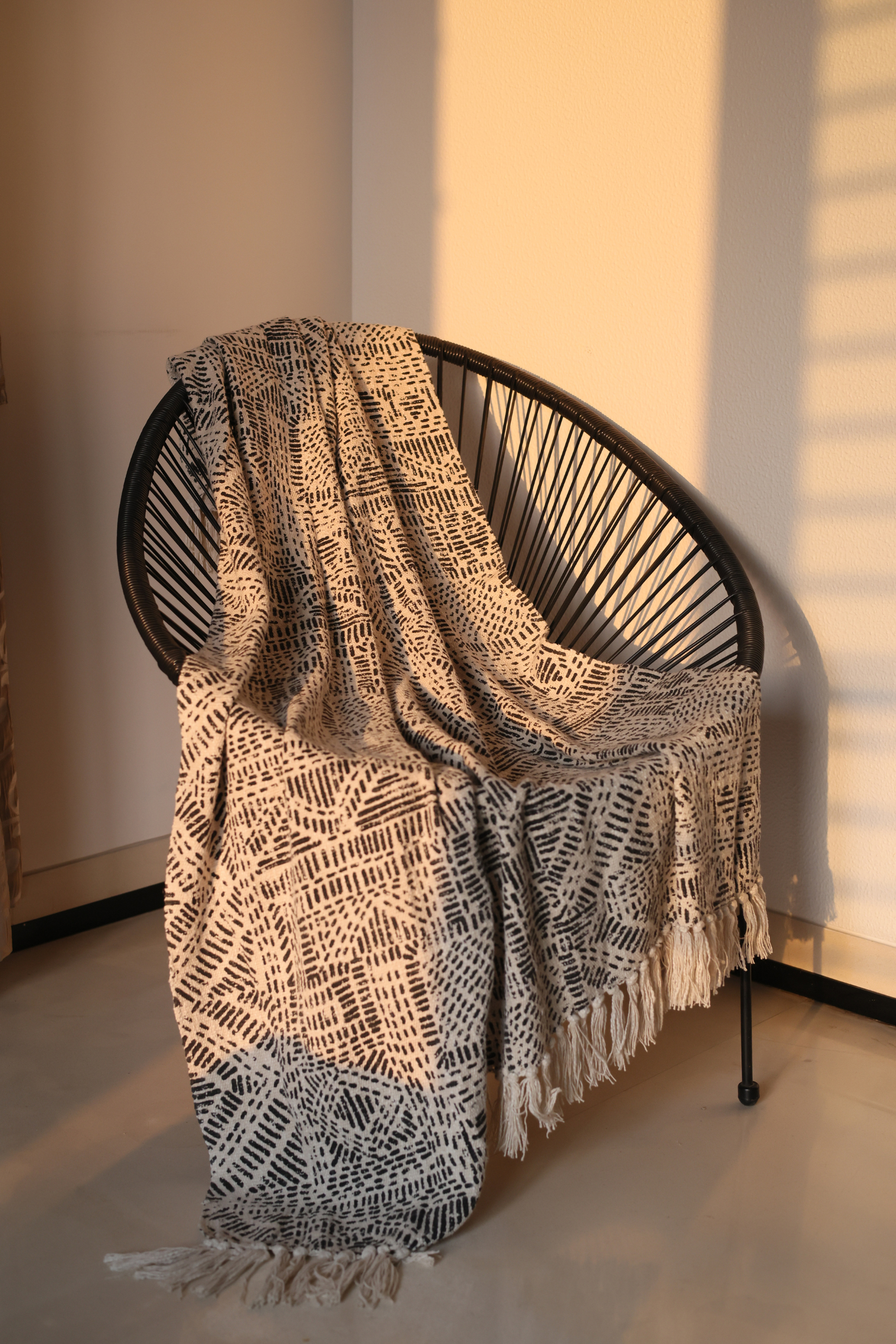 Abstract Pattern Sofa Throw