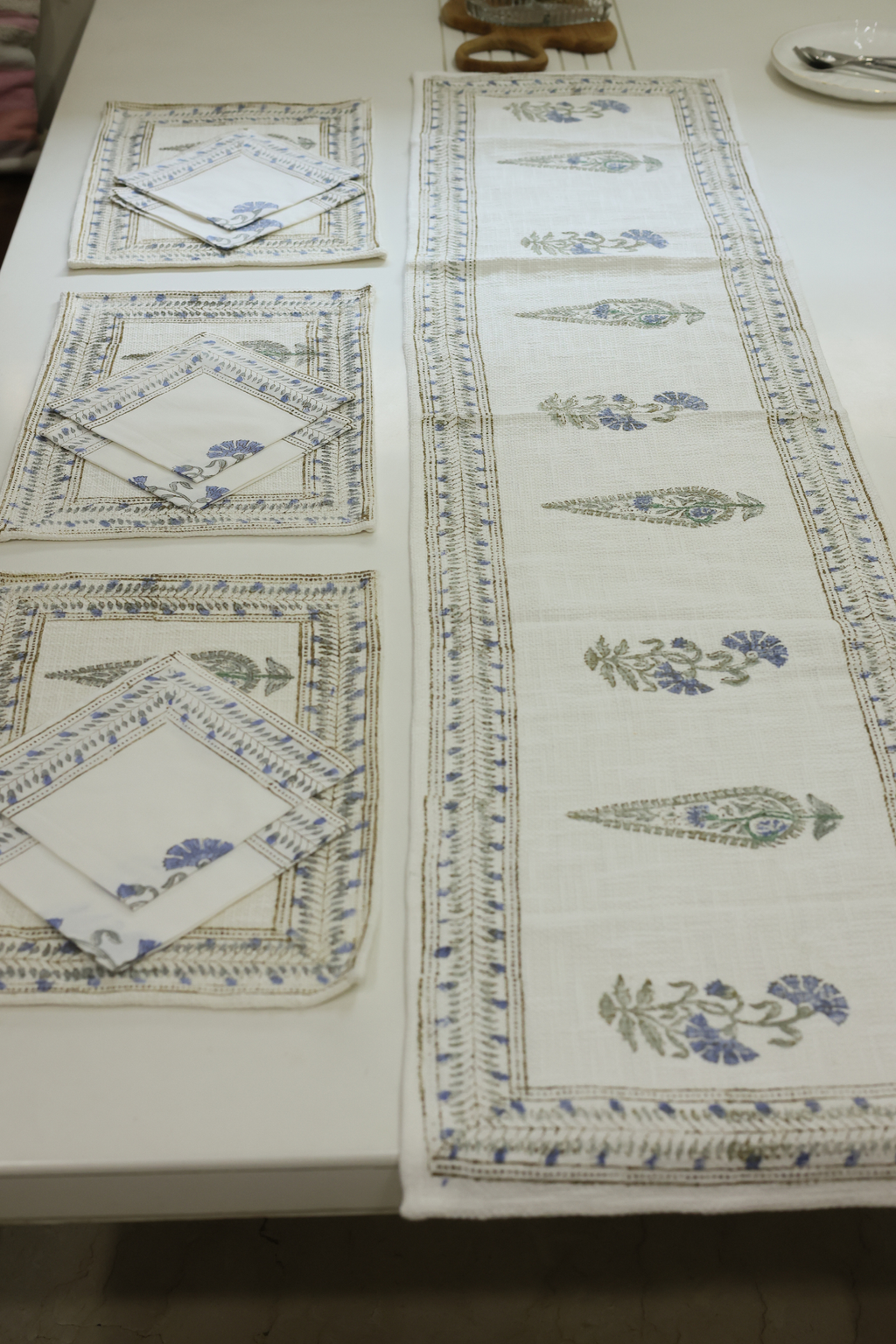 Artisanal Elegance: Jaipuri Hand Block Printed 13-Piece Cotton Table Suite