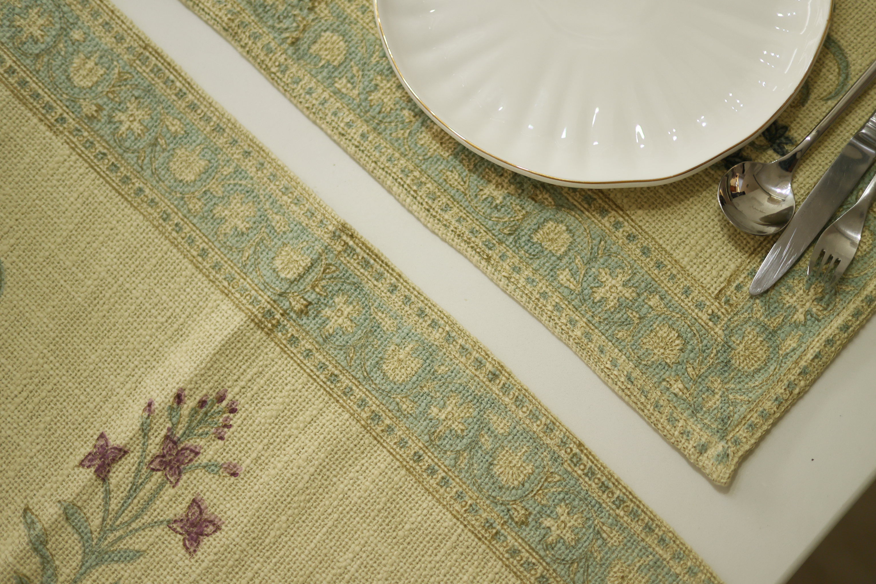 Artisan Craftsmanship: The Jaipuri Traditional Block Print