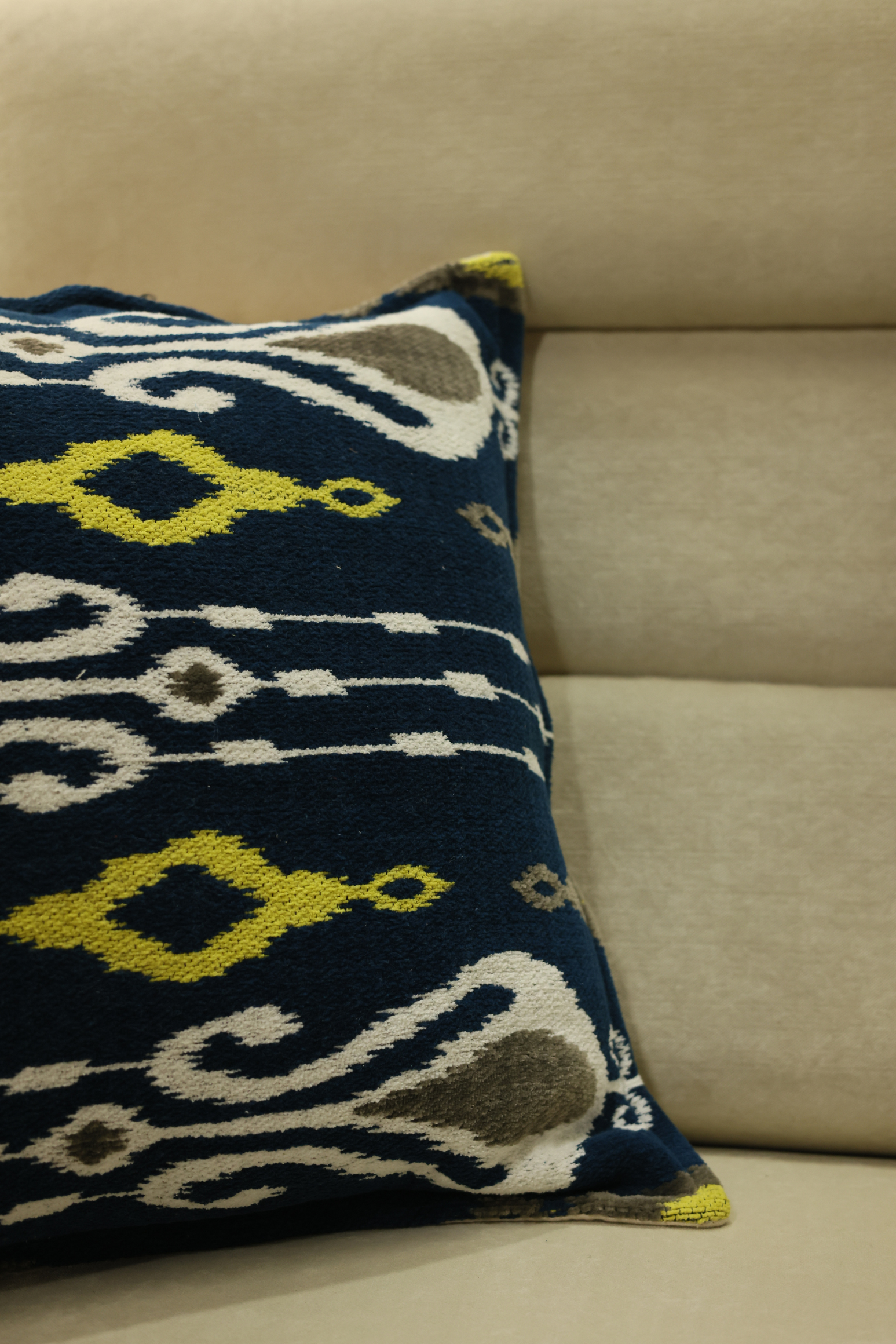 IKAT-Style Cushion Cover
